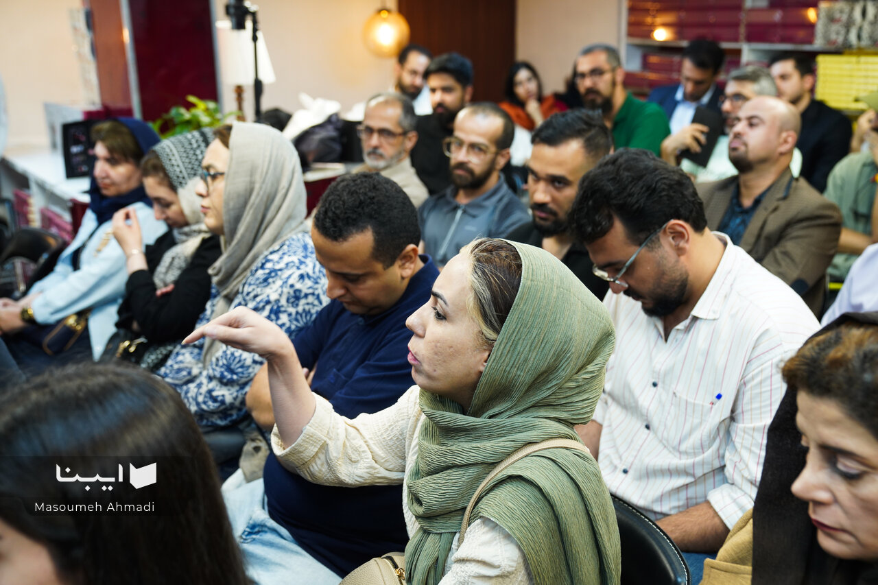چه چیزهایی هنوز میتواند ما را کنار هم نگه دارد