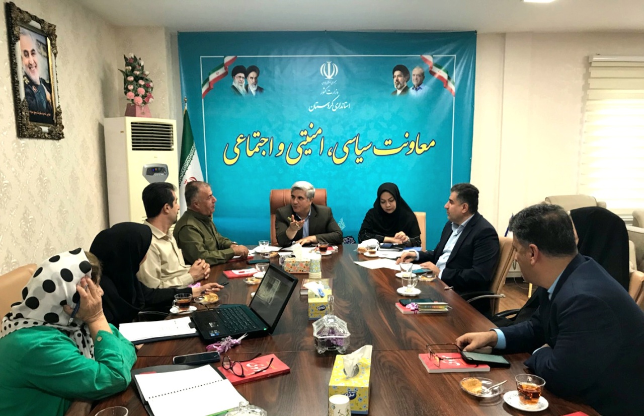 تأکید معاون استاندار کردستان بر افزایش سهم کتابخانه‌ها از اعتبارات شهرستانی