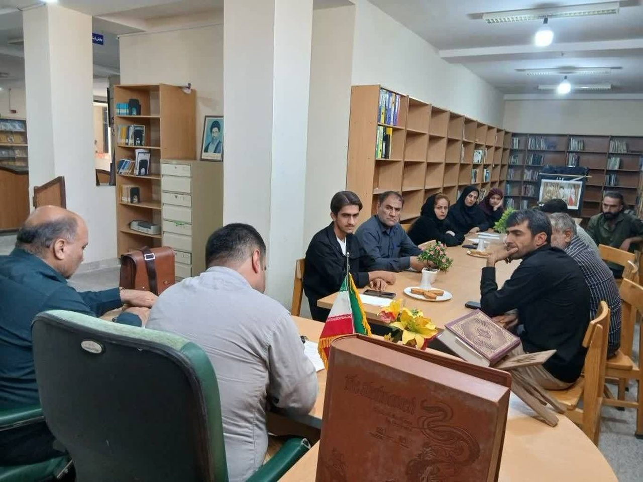 شعر آیینی در دهدشت؛ از تعریف تا آسیب‌شناسی بررسی شد