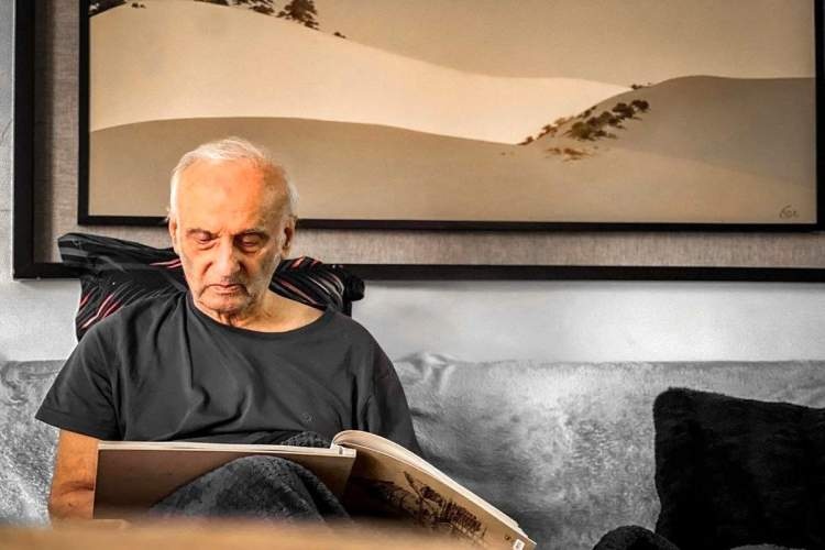آثار کویر جلال شباهنگی، هایکوهای تجسمی ایرانی‌اند