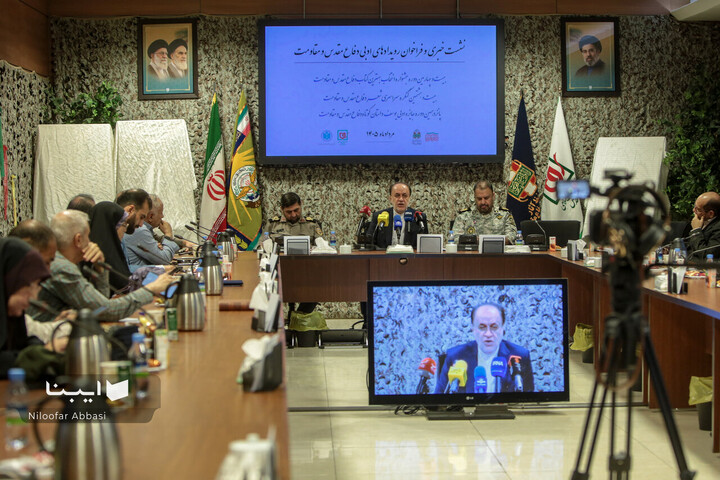 رونمایی پوستر رویدادهای ادبی دفاع مقدس