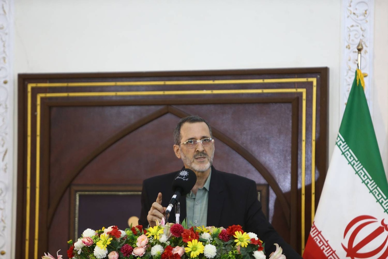 نباید از ابن‌سینا انتظار پاسخ به مسائل قرن بیستم و یک را داشت