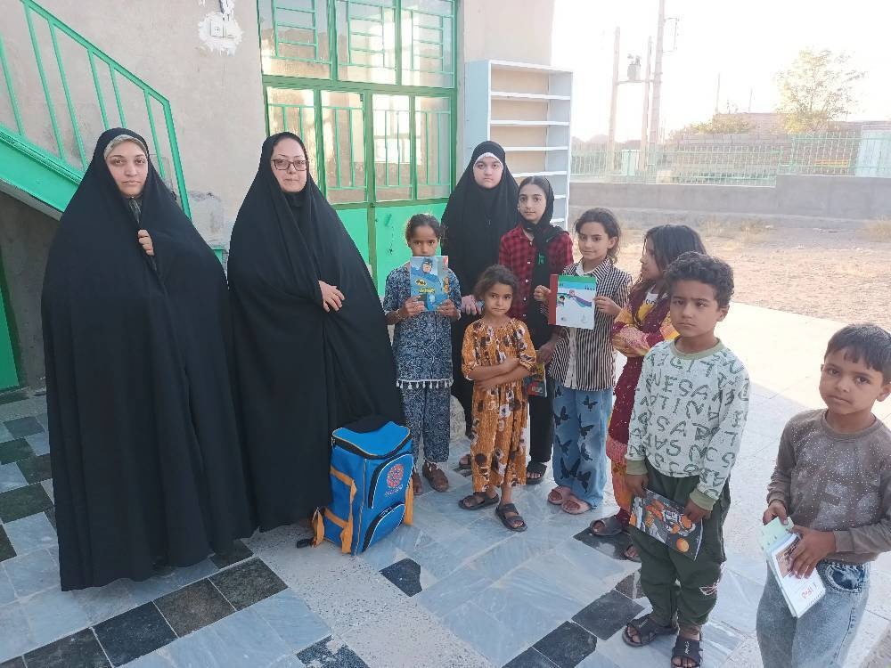 «کوله کتاب» به روستای «زهاب شوسف» نهبندان رفت