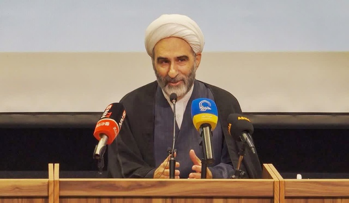 «وحدت» باید از یک ارزش به «نظامی علمی و فقهی» تبدیل شود