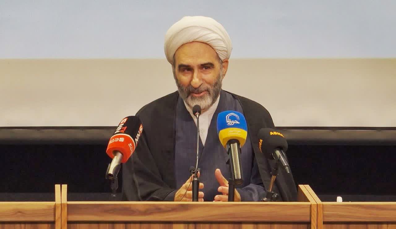 «وحدت» باید از یک ارزش به «نظامی علمی و فقهی» تبدیل شود