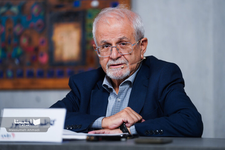 مراسم رونمایی از کتاب «ایران و آمریکا؛ تعامل یا تقابل»