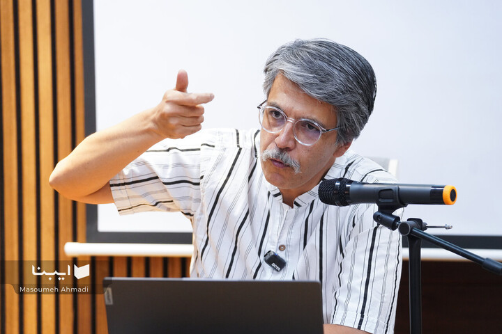 دیدار با محمود فرجامی در کافه کتاب ققنوس