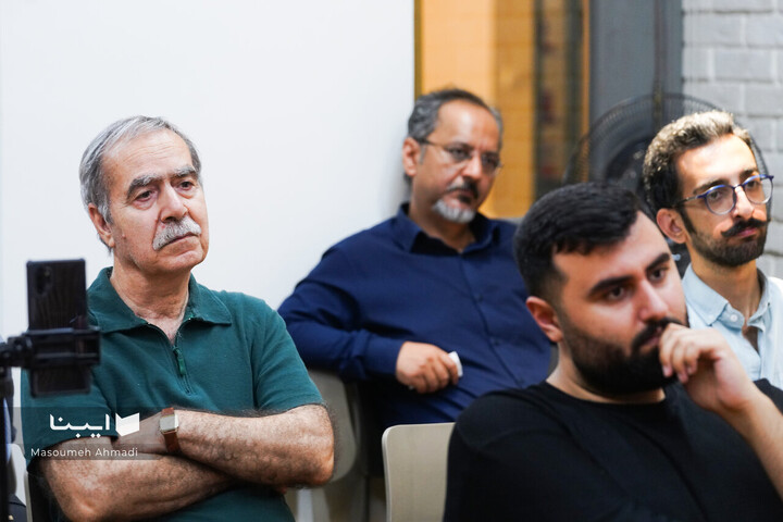 دیدار با محمود فرجامی در کافه کتاب ققنوس