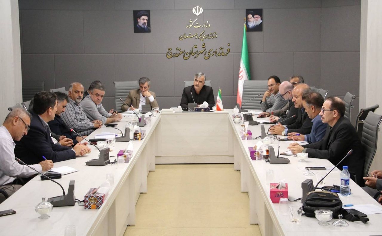 نمایشگاه کتاب صرفاً یک برنامه برای عرضه و فروش کتاب نیست