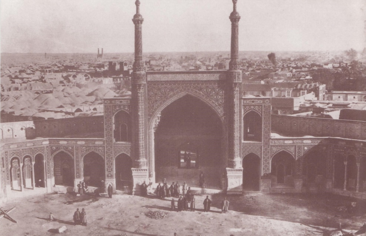 هویت تمدنی و مذهبی قم در آئینه تاریخ