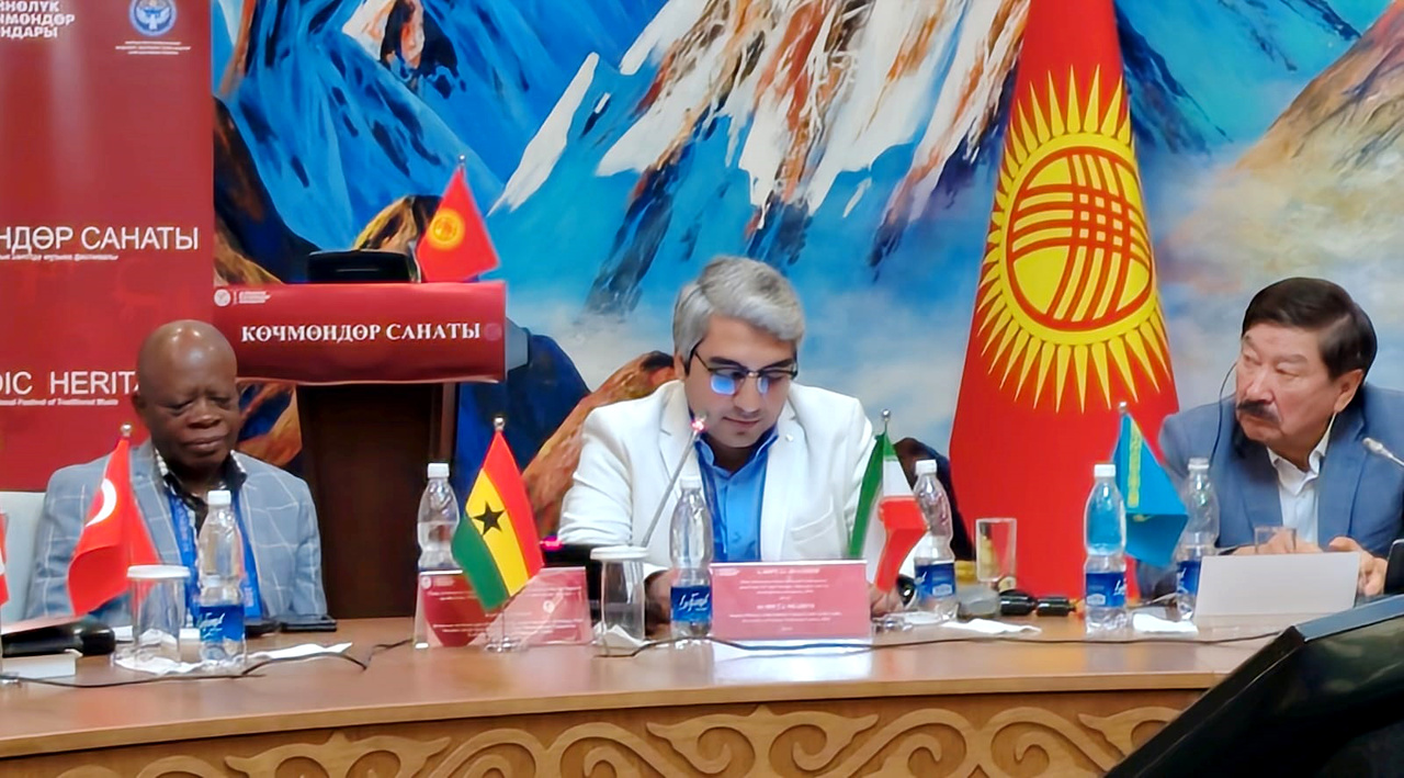 میراث مکتوب موسیقی عشایر ایران در قرقیزستان معرفی شد