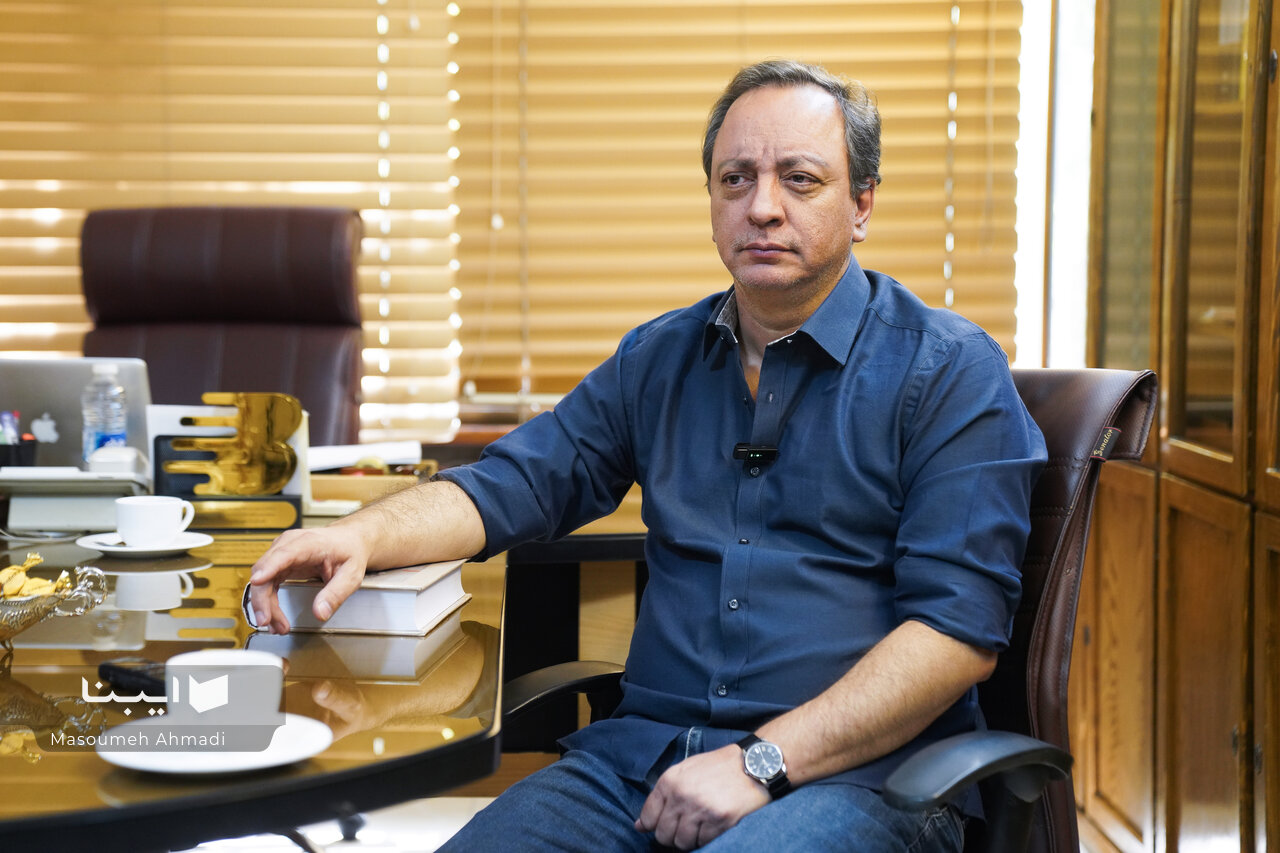 سخت‌ترین و بی‌رحم‌ترین منتقد آل‌احمد، خودِ او بود