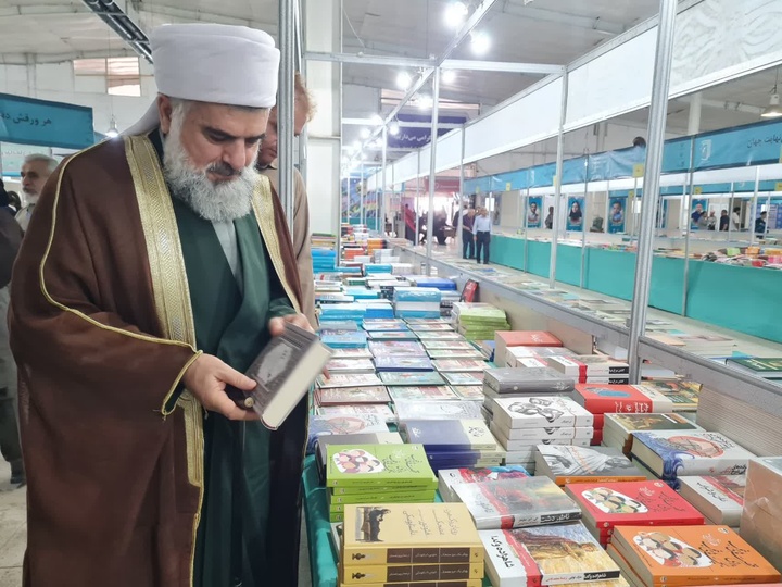 نمایشگاه کتاب کردستان نشان داد فرهنگ در سخت‌ترین شرایط هم زنده است