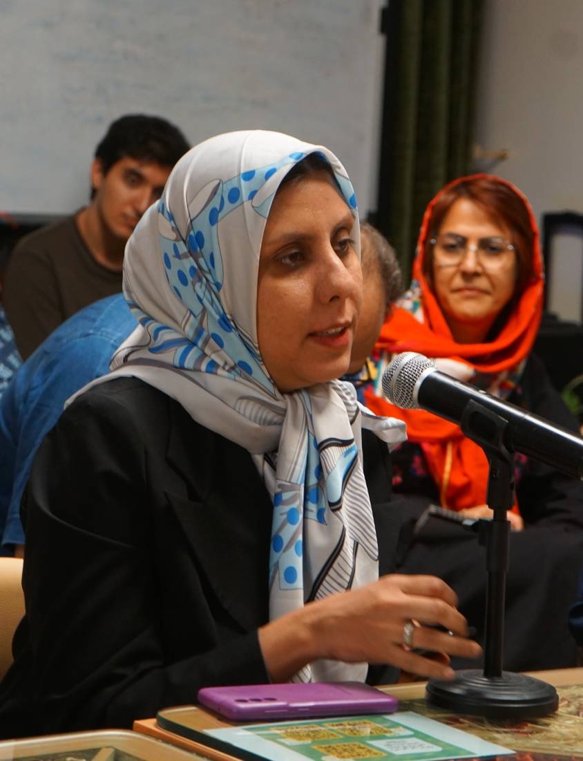 صرف کنشگری زنان الزاماً به تغییر ساختارهای تبعیضآمیز منجر نمیشود