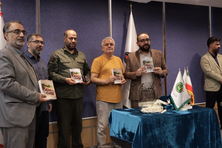 از نگارش ۸ نمایشنامه با موضوع جنگ رمضان تا رونمایی از کتاب «این مردم مبعوث»