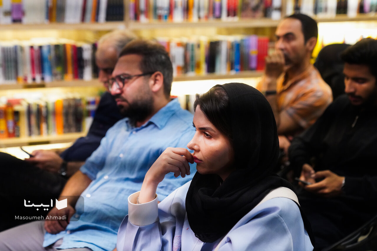 فرهنگ تصویری نداریم و عکسهایمان را راحت از دست میدهیم
