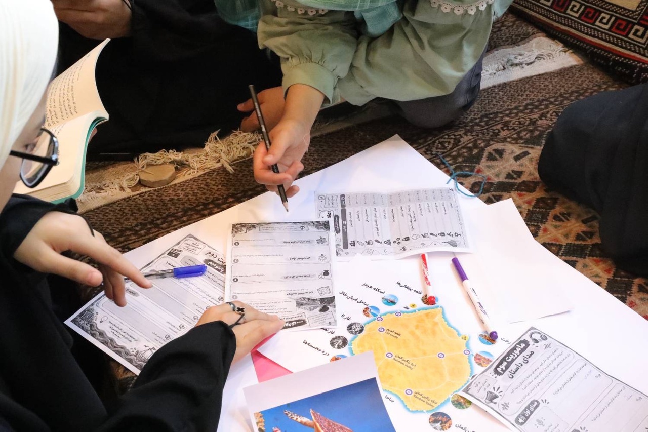 «اردوی کتاب‌بازی» برگزار شد
