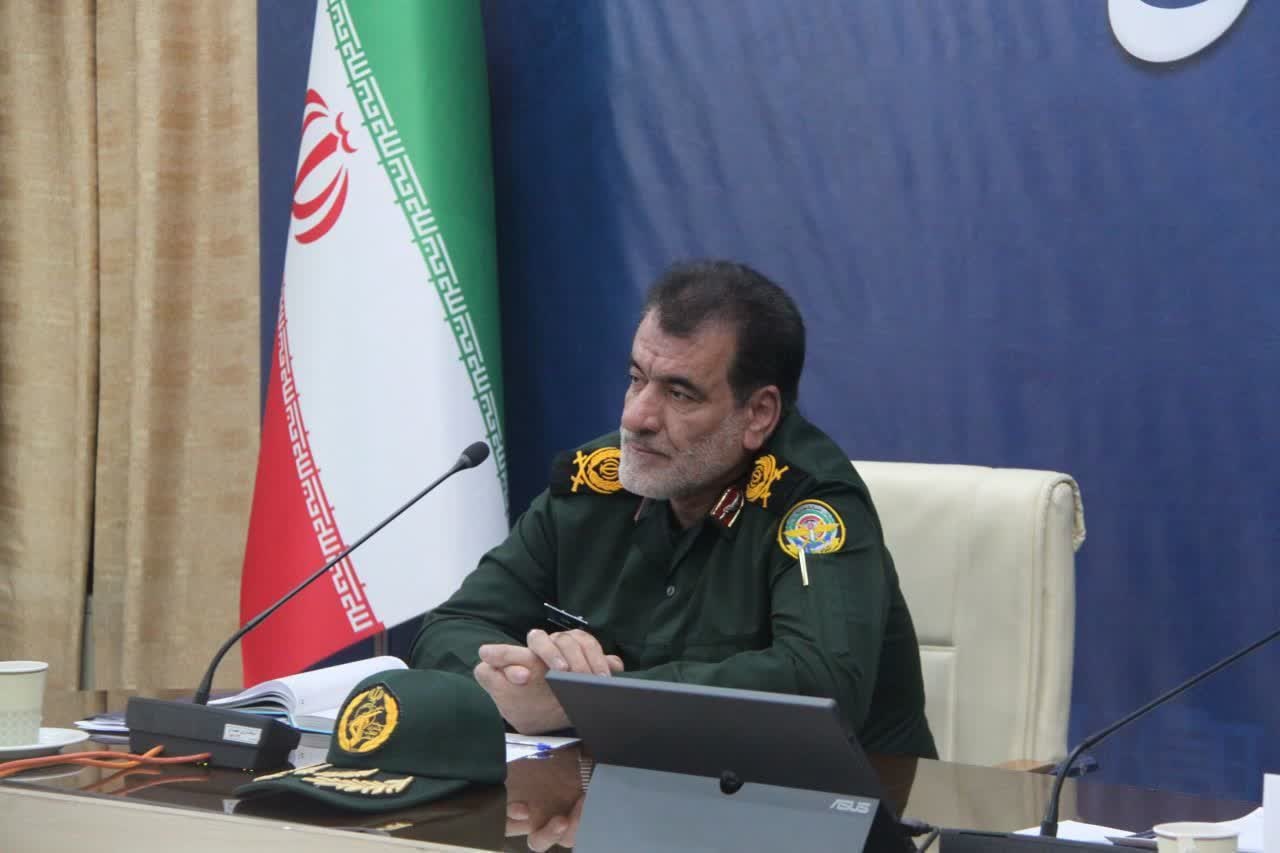 رونمایی از ۲۰ کتاب دفاع مقدس در همدان