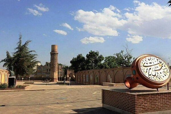 گردشگری ادبی؛ آن‌جا که ایران را با دل باید دید