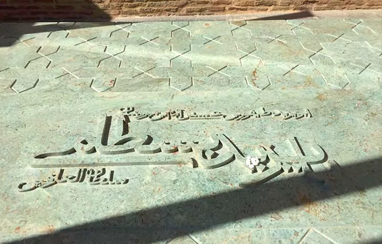 گردشگری ادبی؛ آن‌جا که ایران را با دل باید دید
