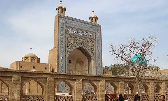 گردشگری ادبی؛ آن‌جا که ایران را با دل باید دید