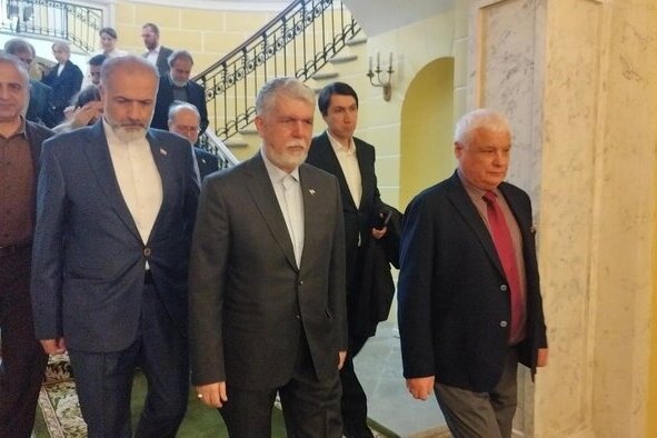 توسعه آموزش زبان فارسی در سن‌پترزبورگ