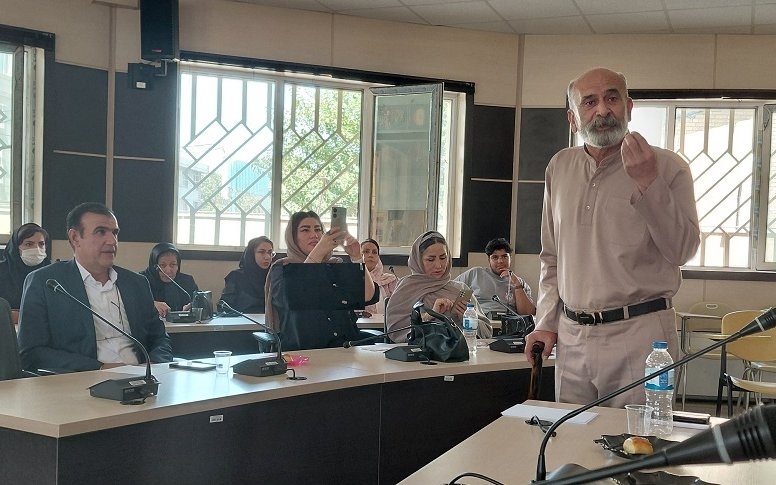 دیدار با یکی از مسنترین شاهنامهخوان لرستان