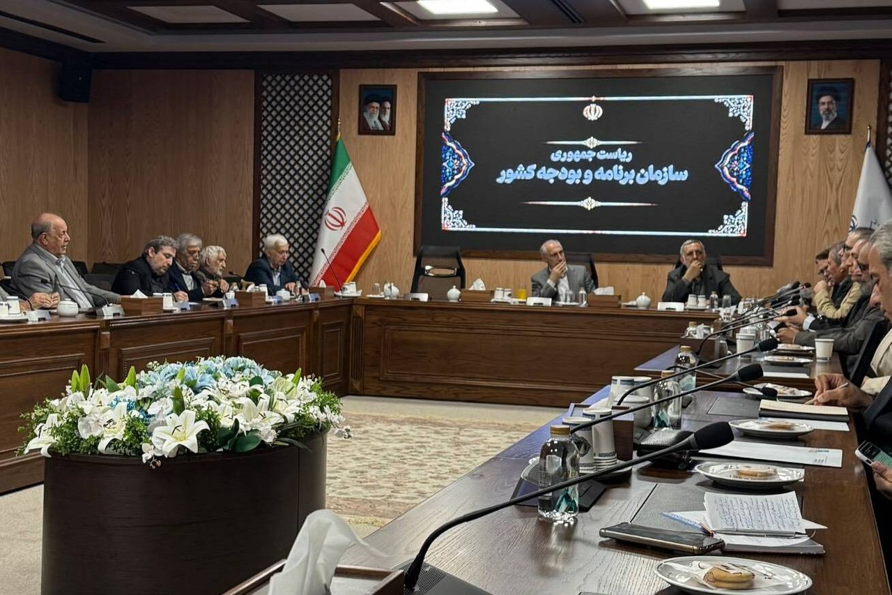 دستور پیگیری تامین کاغذ