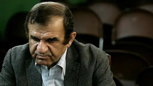 نظریه‌پردازی که نقد را از برج عاج‌نشینش پایین آورد