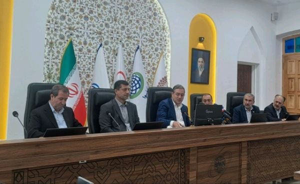 بارگاه شمس در تراز شخصیت‌هایی همچون حافظ و سعدی دیده شود