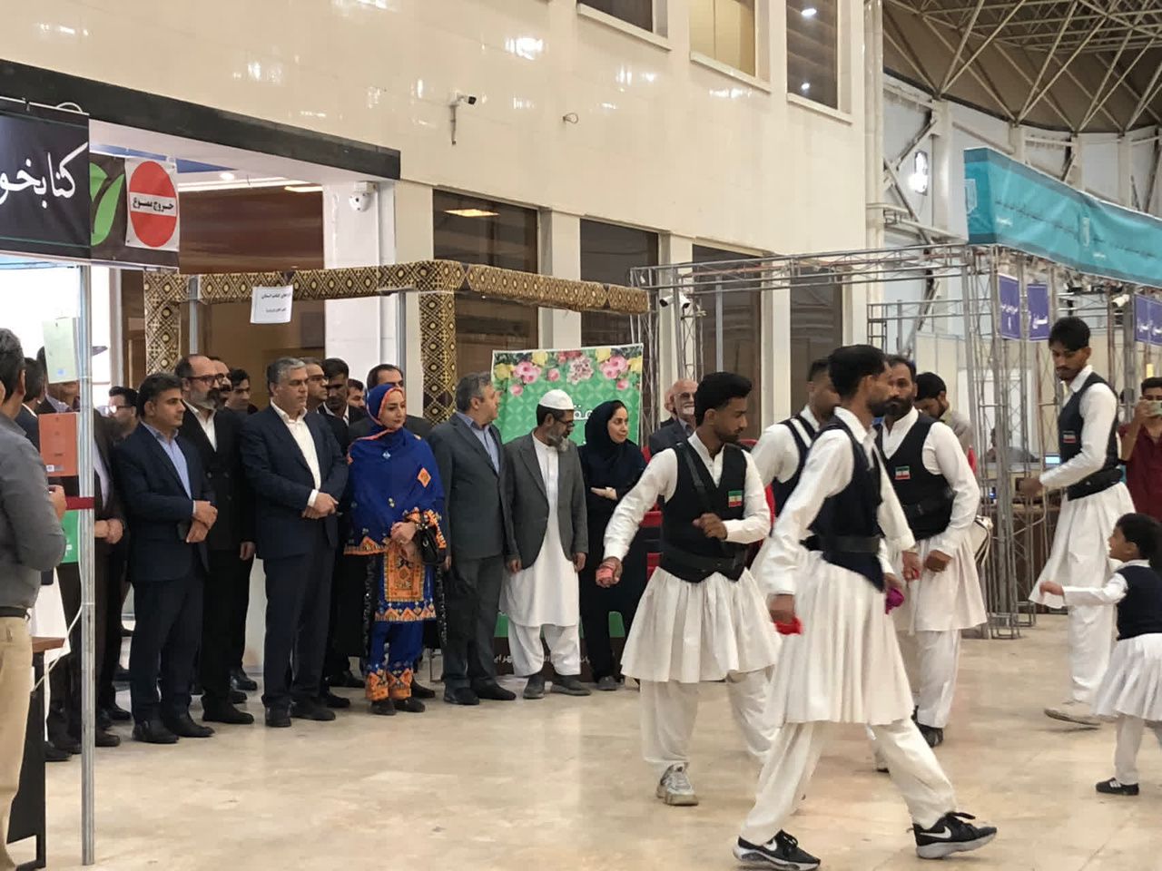 نمایشگاه کتاب سیستان و بلوچستان گشایش شد