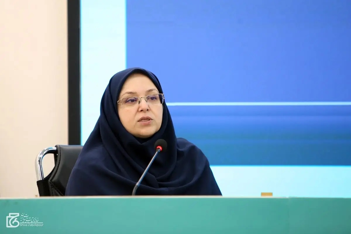 سفرنامه سایکس هم راه‌نگاری است و هم شهرنگاری