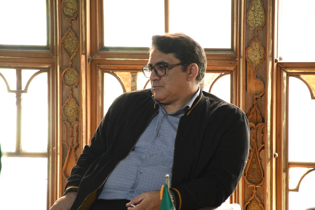 نخستین مصحح دیوان حافظ چه کسی بود؟