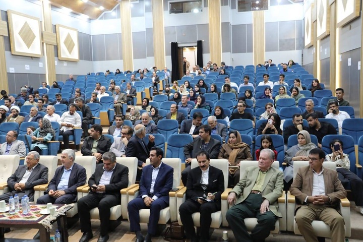 حافظ، آینه‌تمام‌نمای فرهنگ ایرانی