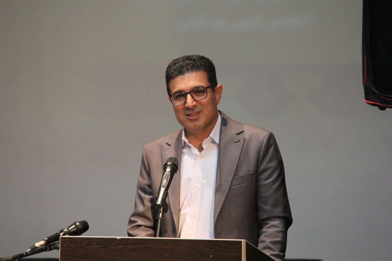 بازخوانی تأثیرپذیری گوته از حافظ و نقش فناوری‌های نوین در تحول انسان