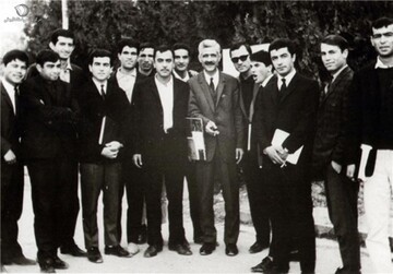 روشنفکری که از خیر دکتری گذشت!