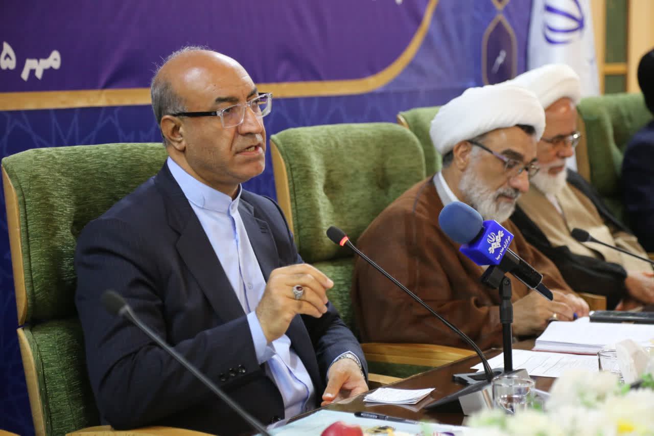 کتابخانه مرکزی و بنیاد ایران‌شناسی مطالبات فرهنگی کرمانشاه است
