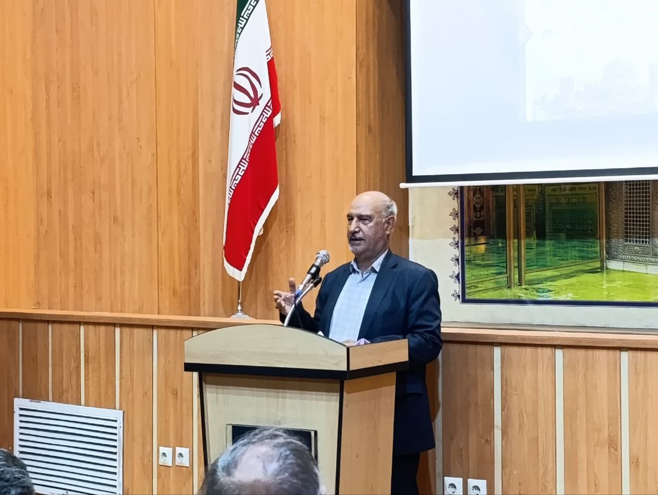 از روزنامه‌های توقیفی تا خاطرات زندانیان؛ بازخوانی زندگی فرخی یزدی