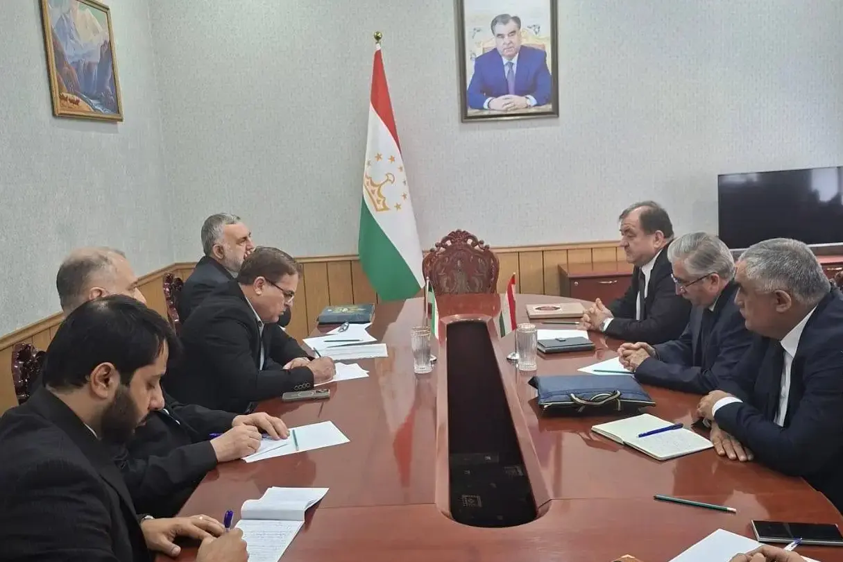 مقامات فرهنگی جمهوری اسلامی ایران و تاجیکستان دیدار کردند