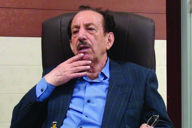 زندگی و زمانه خلیل مستوفی؛ پاتوقدار شاهآباد، امینِ حائری