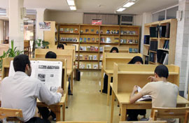 عضویت ویژه دانش‌آموزان نخبه در کتابخانه‌های نظرآباد