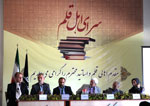ناشران ایرانی کتاب‌های خود را در نمایشگاه‌های خارجی عرضه کنند