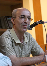 محمدهاشم اکبریانی: ناشران فعال‌تر به نمایشگاه کتاب خوشبین‌ترند