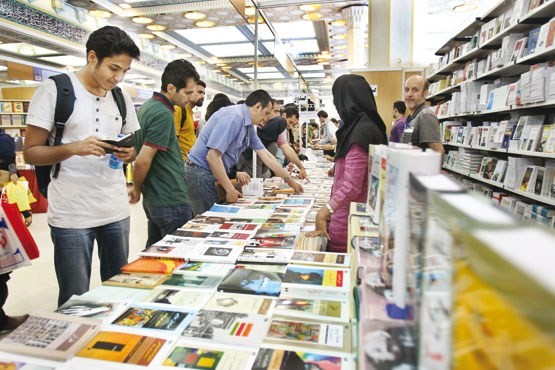 نمایشگاه استانی کتاب گلستان به زمان دیگری موکول شد