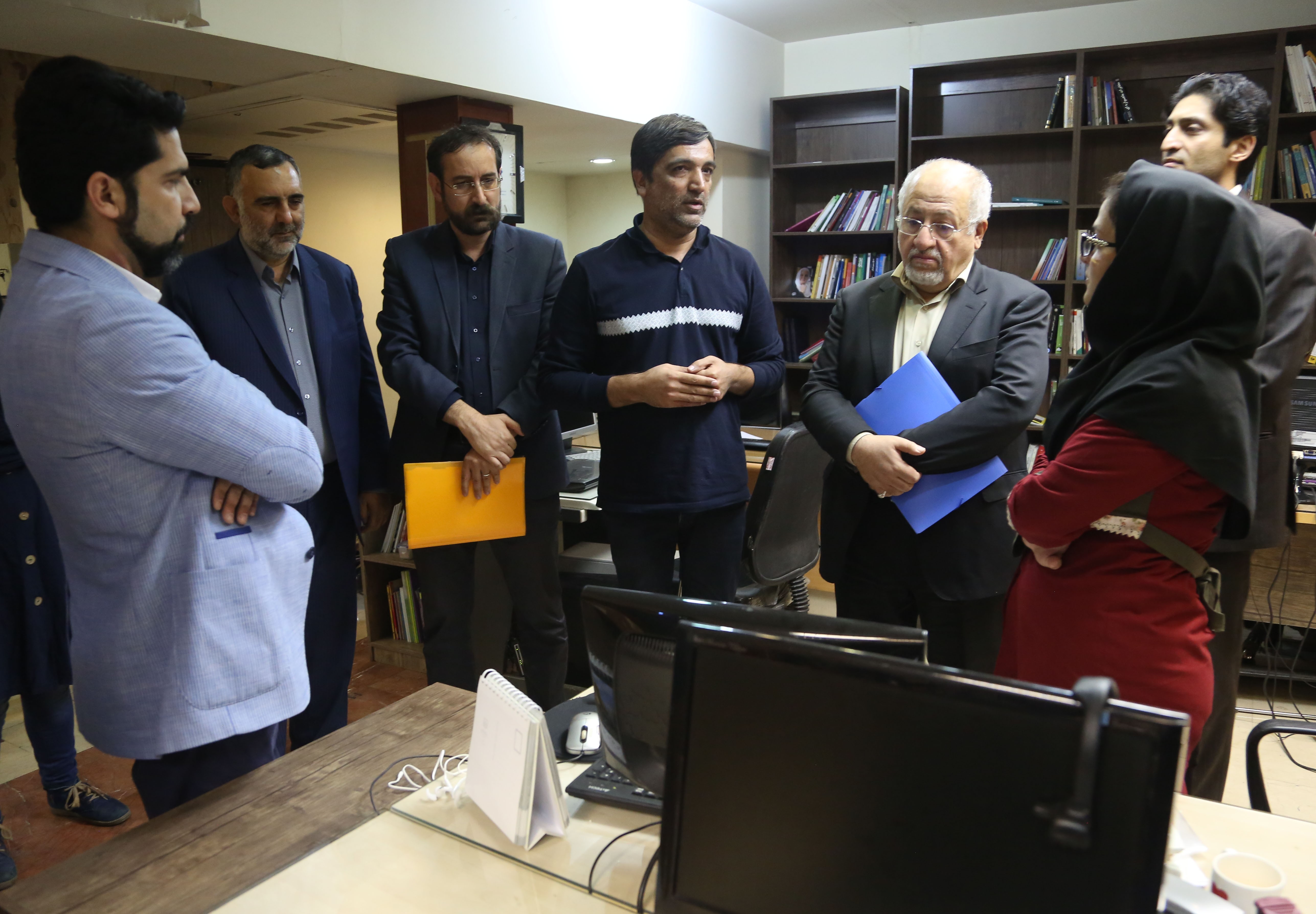 رئیس کمیسیون فرهنگی و اجتماعی شورای شهر تهران از ایبنا بازدید کرد