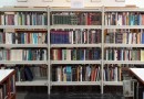 رئیس مجلس  774 جلد کتاب به کتابخانه دانشگاه تهران اهدا کرد