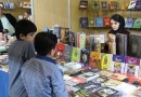 استقبال خانواده‌ها از ممنوعیت عرضه کتب کمک آموزشی در نمایشگاه کتاب یزد