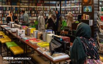 صنف نشر در منطقه قرمز/کاهش ۹۰درصدی فروش کتاب