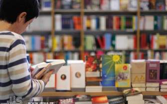 زیرساخت‌های لازم برای فروش اینترنتی کتاب در شهرهای کوچک وجود ندارد