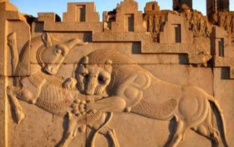 تاريخ اساطيری ايران ريشه در فرهنگ ايران زمين دارد